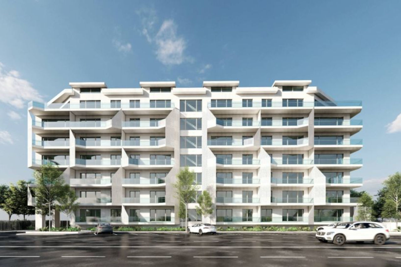 Apartament cu priveliște frontală către lac în Lake On Residence