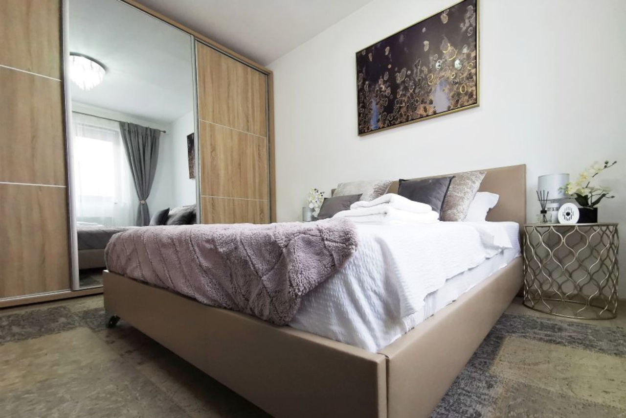 Apartament cu vedere către mare la doar 50m de plajă